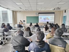 聘请答辩双线并行 学子逐梦双向赋能——建建粉